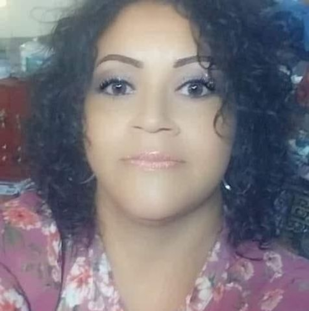 Meet your Posher, Tia